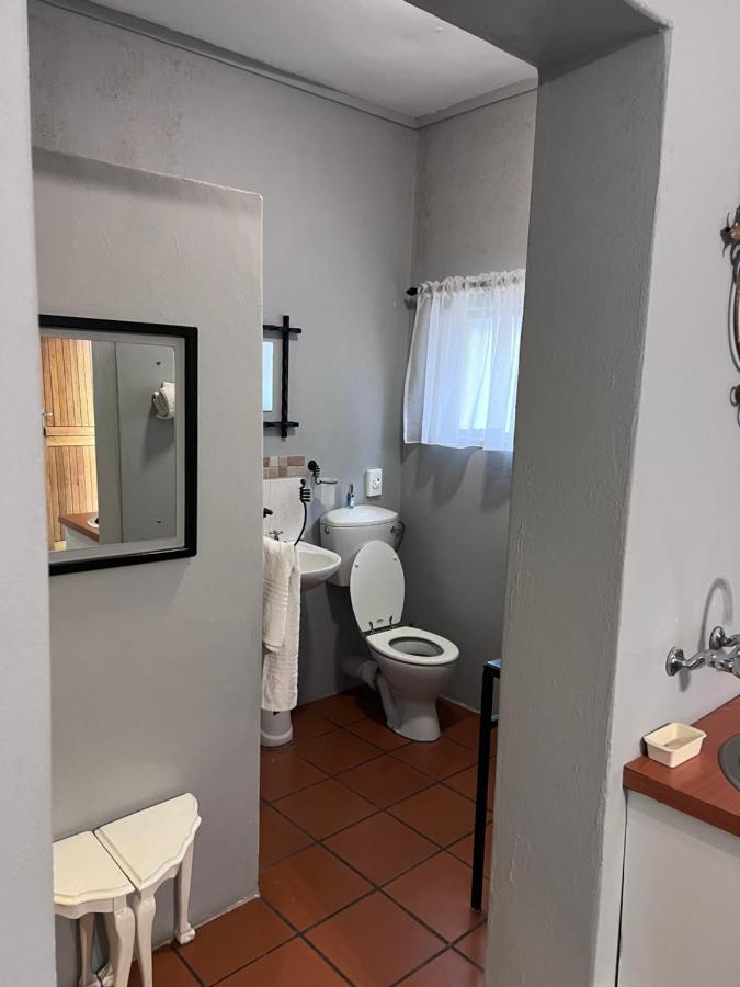 Hotel Big Tree Midrand Esterno foto